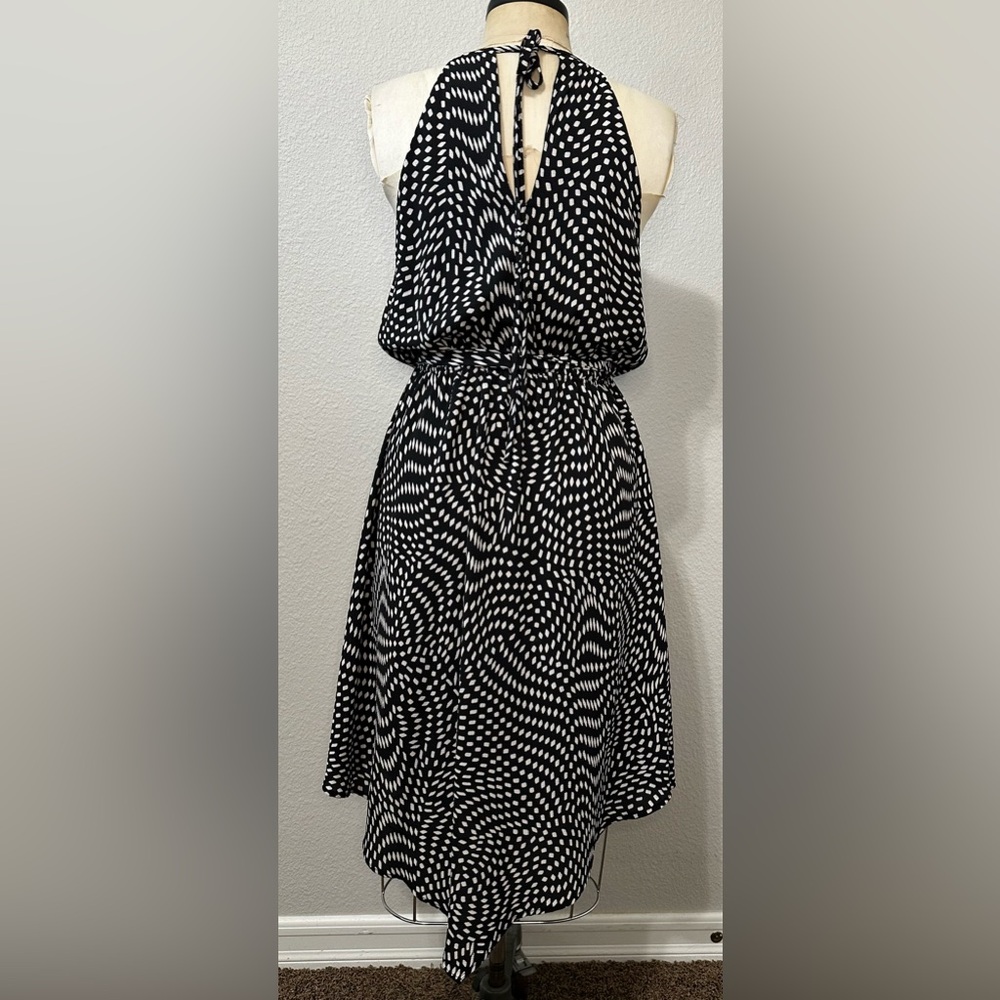 VICI Black and White abstract dot Patterned Dress - Picture 4 of 6